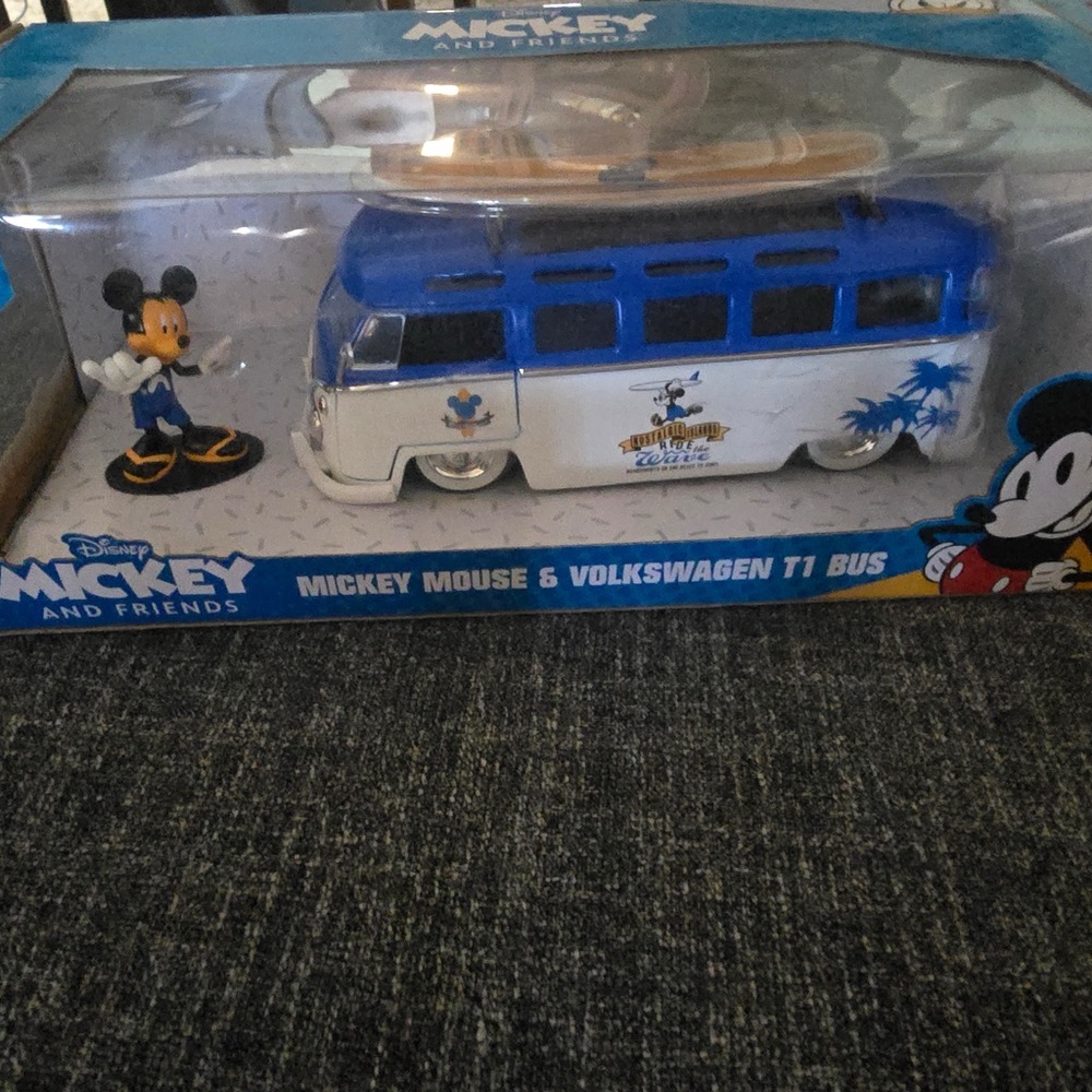 Mickey Mouse Volkswagen bus